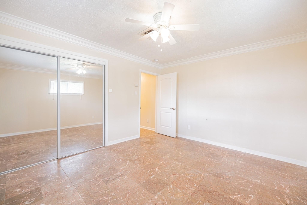 4113 Edison Street - Photo 22