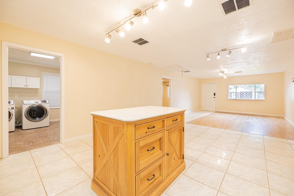 4113 Edison Street - Photo 7