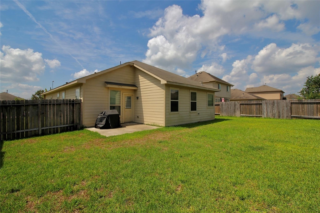 25311 Saddlebrook Ranch Drive - Photo 22