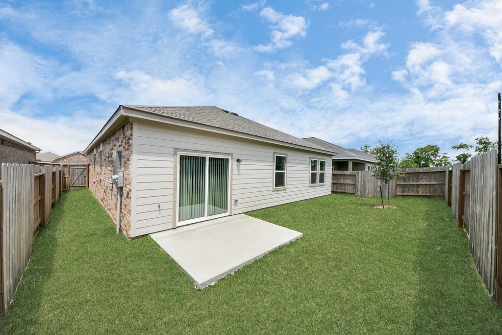 1902 Corsica Creek Lane - Photo 33