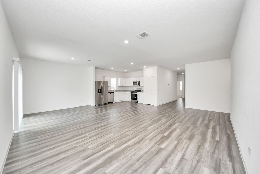 1902 Corsica Creek Lane - Photo 12