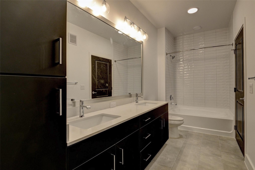 6400 Washington Avenue - Photo 4
