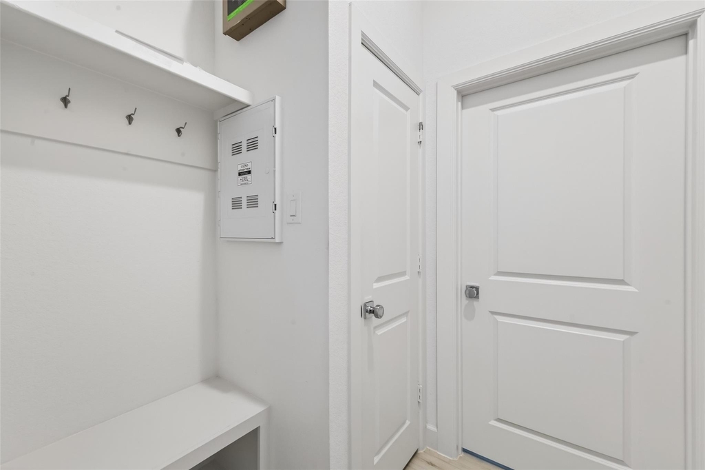 211 Amaranth Way - Photo 7