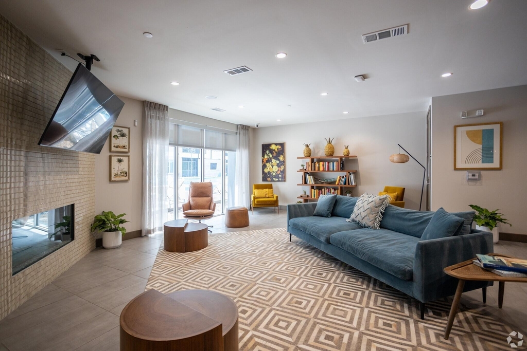 6400 Washington Avenue - Photo 33