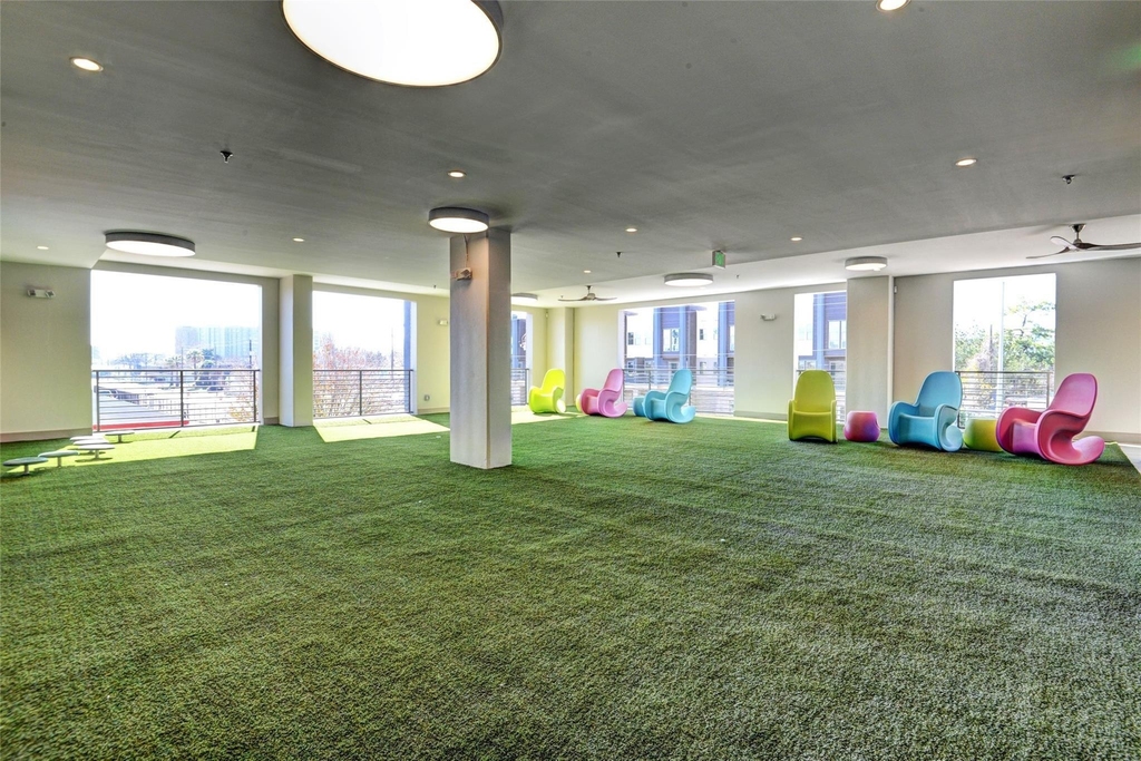 6400 Washington Avenue - Photo 25