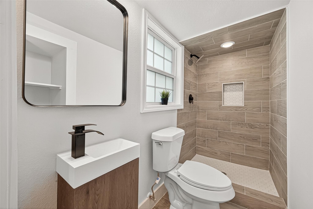 1814 33rd Street - Photo 11