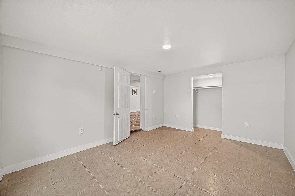 1814 33rd Street - Photo 10