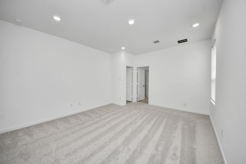 1062 Blue Stone Drive - Photo 19