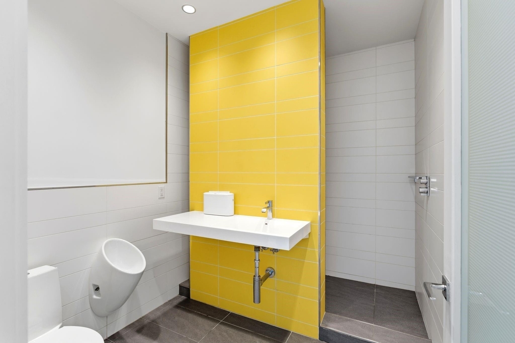 1509 Banks Street - Photo 15