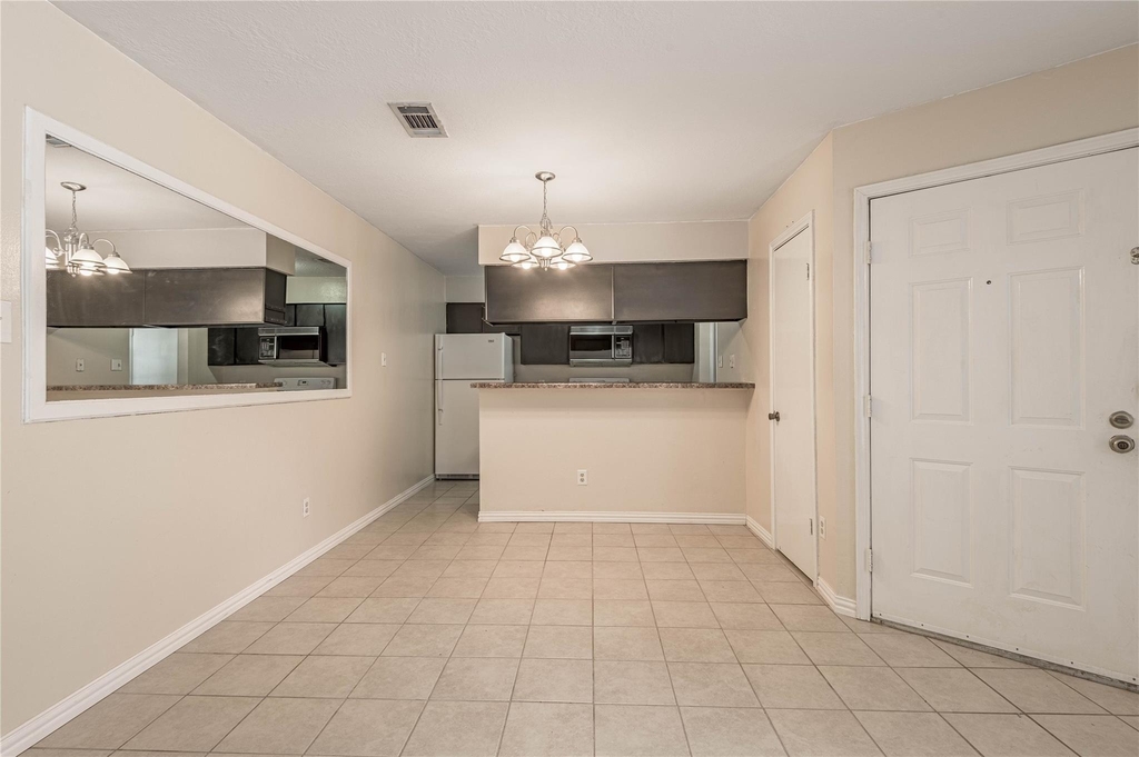 2401 Sycamore Ave - Photo 5