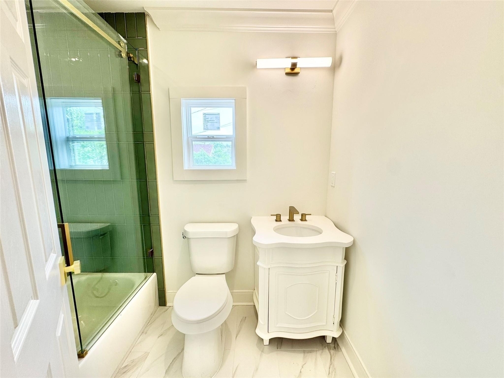 1312 35th Street - Photo 27