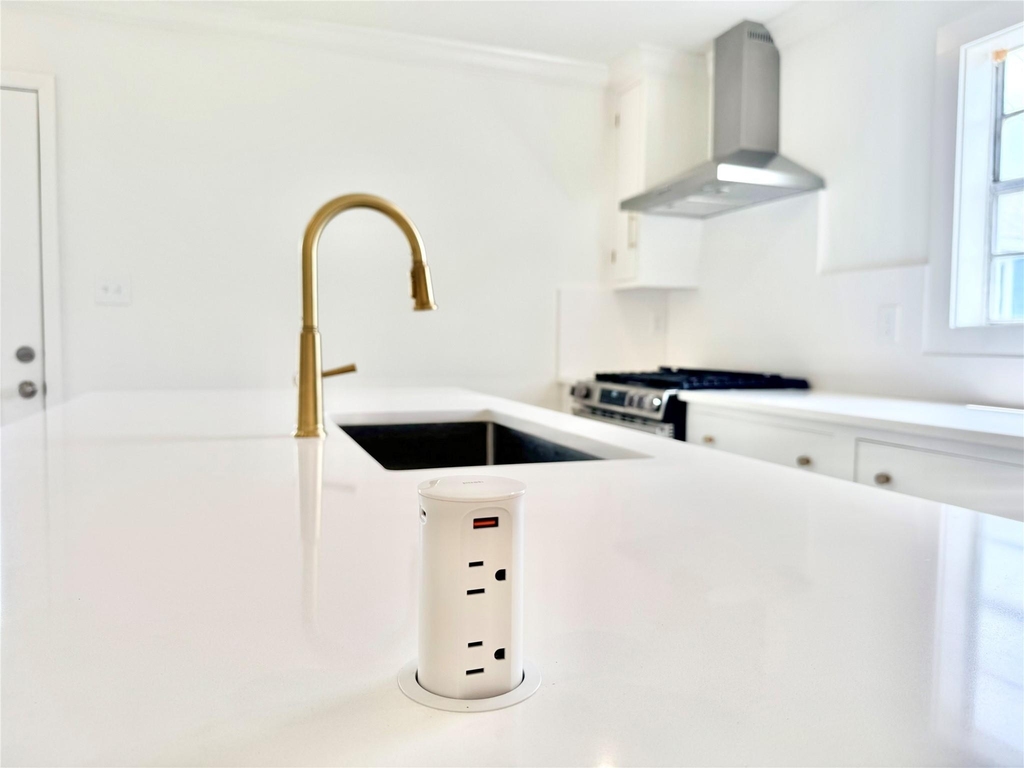 1312 35th Street - Photo 13