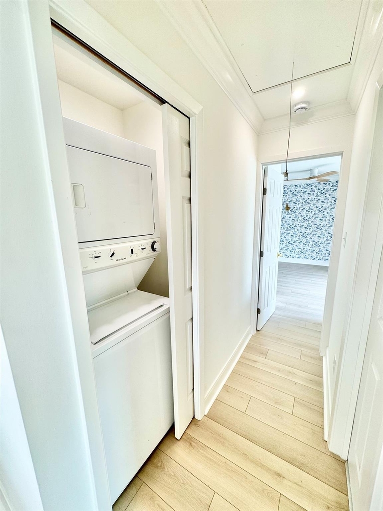 1312 35th Street - Photo 14