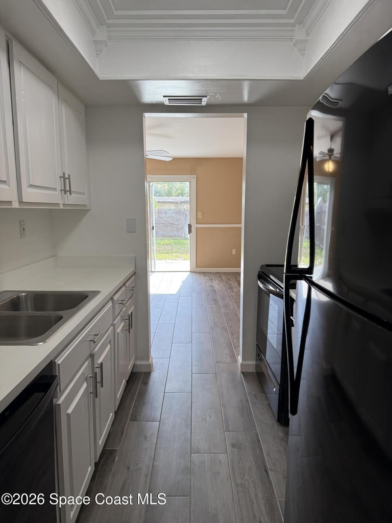 4793 Sisson Road - Photo 4