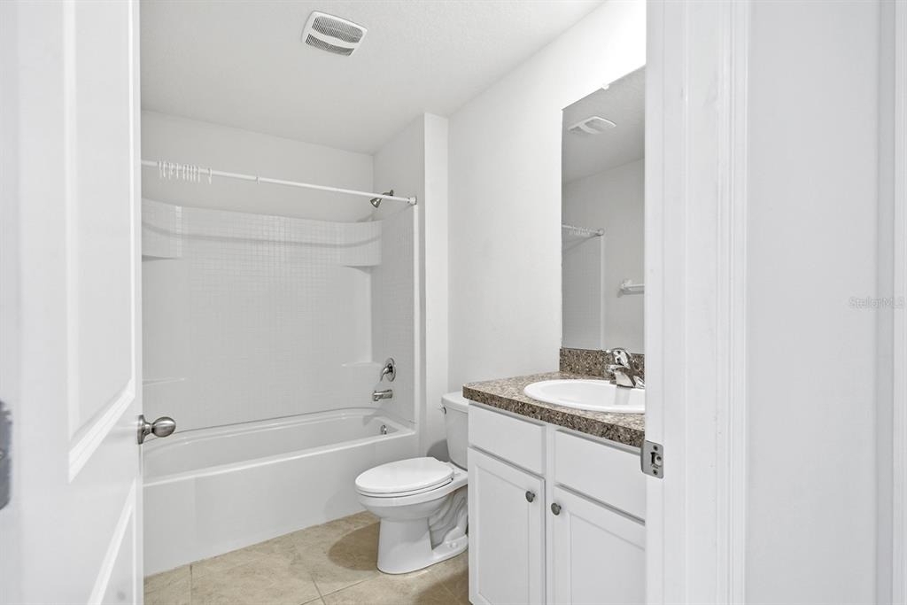 13196 Golden Lime Avenue - Photo 11