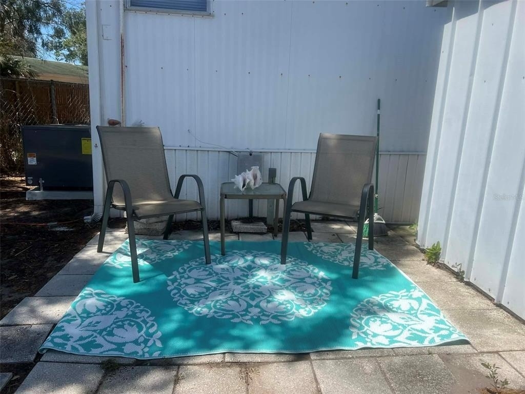7801 34th Avenue N - Photo 1
