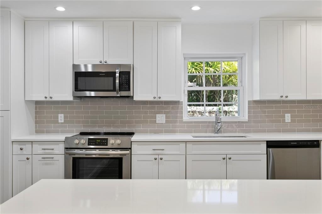 4704 W Brookwood Drive - Photo 21