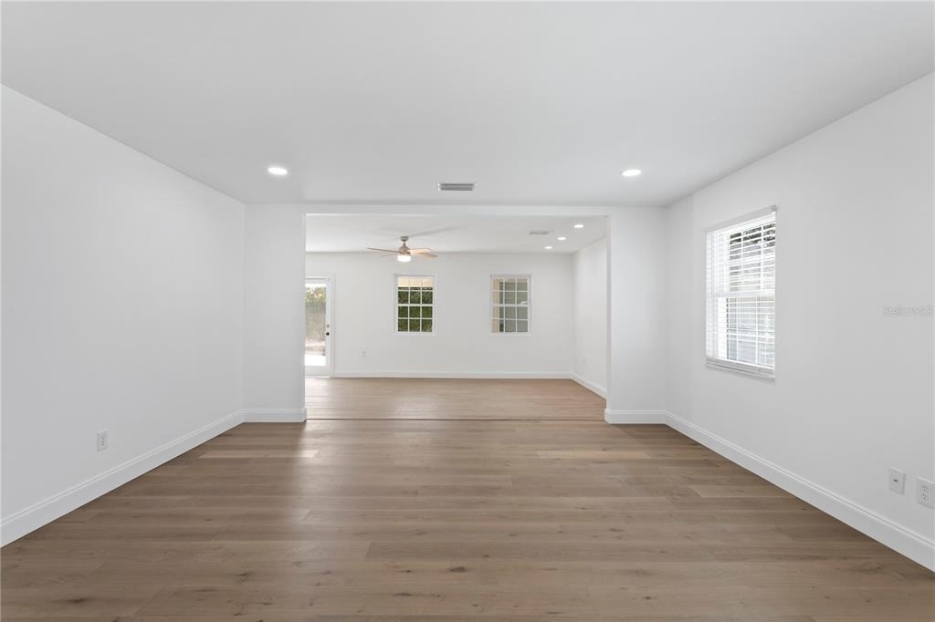 4704 W Brookwood Drive - Photo 9