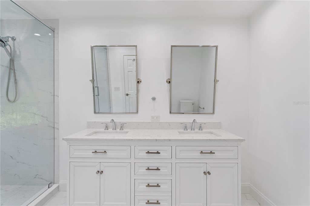 4704 W Brookwood Drive - Photo 31