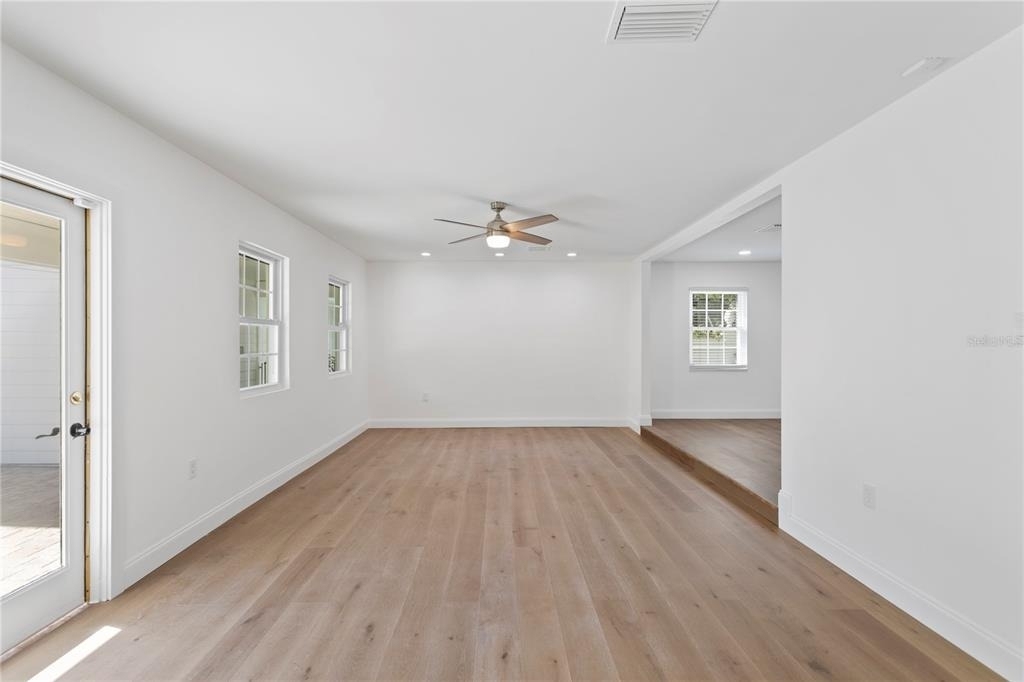 4704 W Brookwood Drive - Photo 10