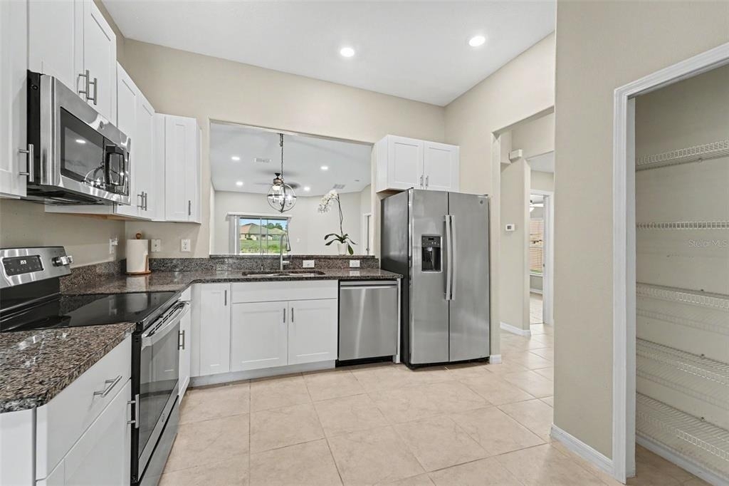 13407 Crest Lake Drive - Photo 8