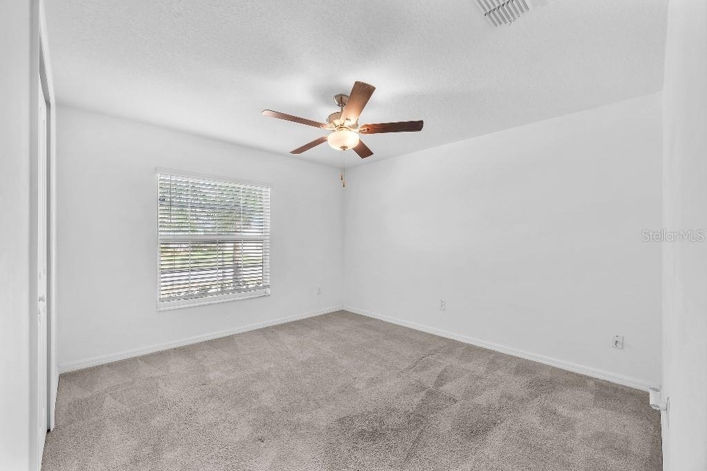 5518 Blue Azure Drive - Photo 19