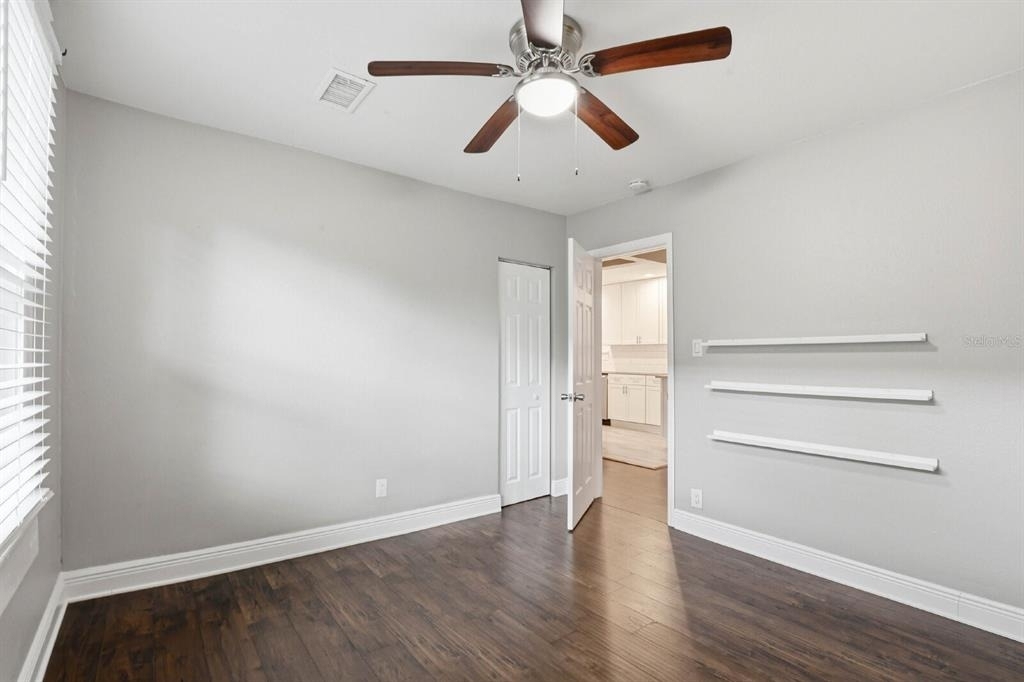 203 W Emma Street - Photo 8