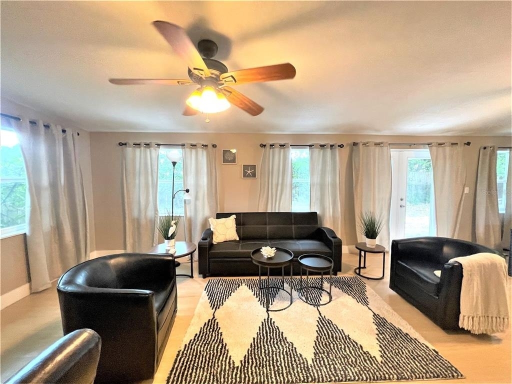 5106 104th Street N - Photo 13