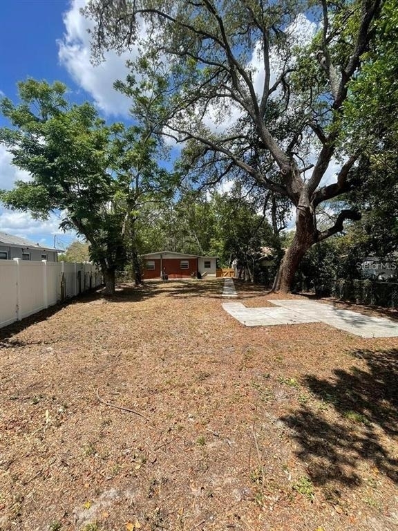 11707 North Drive - Photo 16