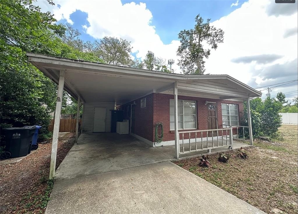 11707 North Drive - Photo 0