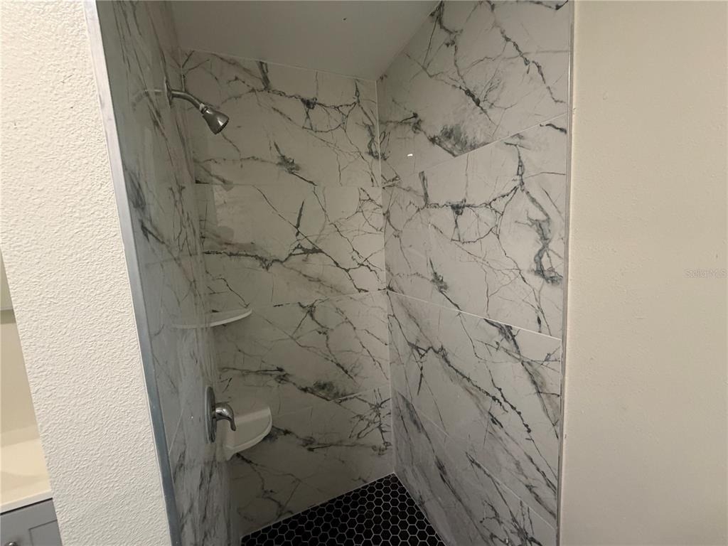 11707 North Drive - Photo 4