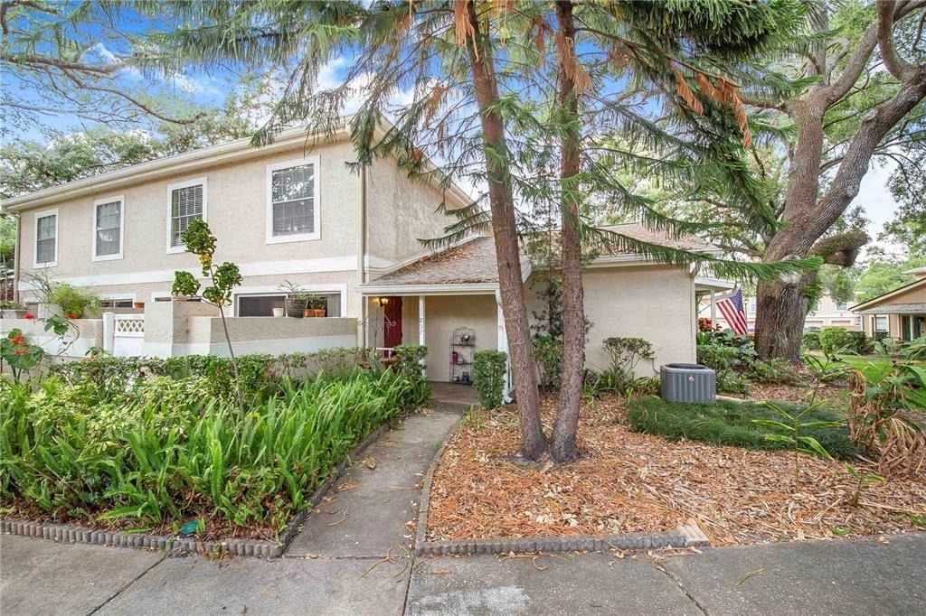 11857 Northtrail Avenue - Photo 0