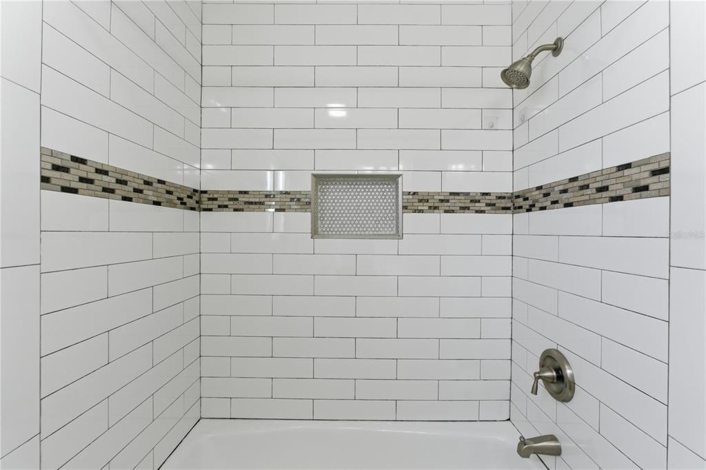 7005 N Duncan Avenue - Photo 16