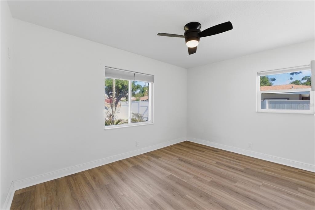 7005 N Duncan Avenue - Photo 10