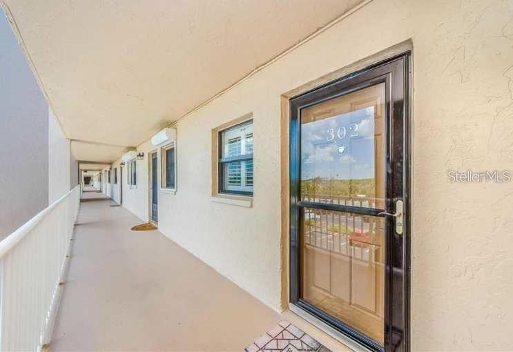 18650 Gulf Boulevard - Photo 3