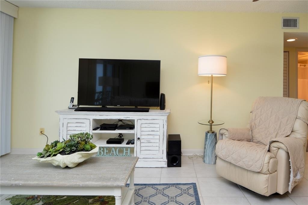 18650 Gulf Boulevard - Photo 29