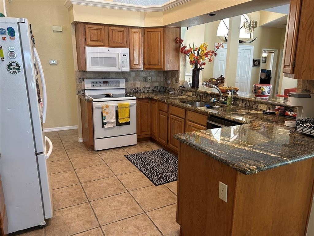 9405 94th Street - Photo 3
