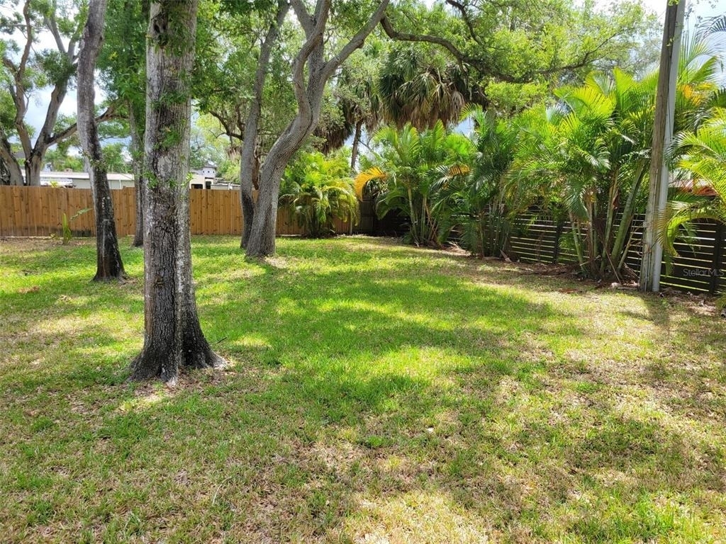 9405 94th Street - Photo 25