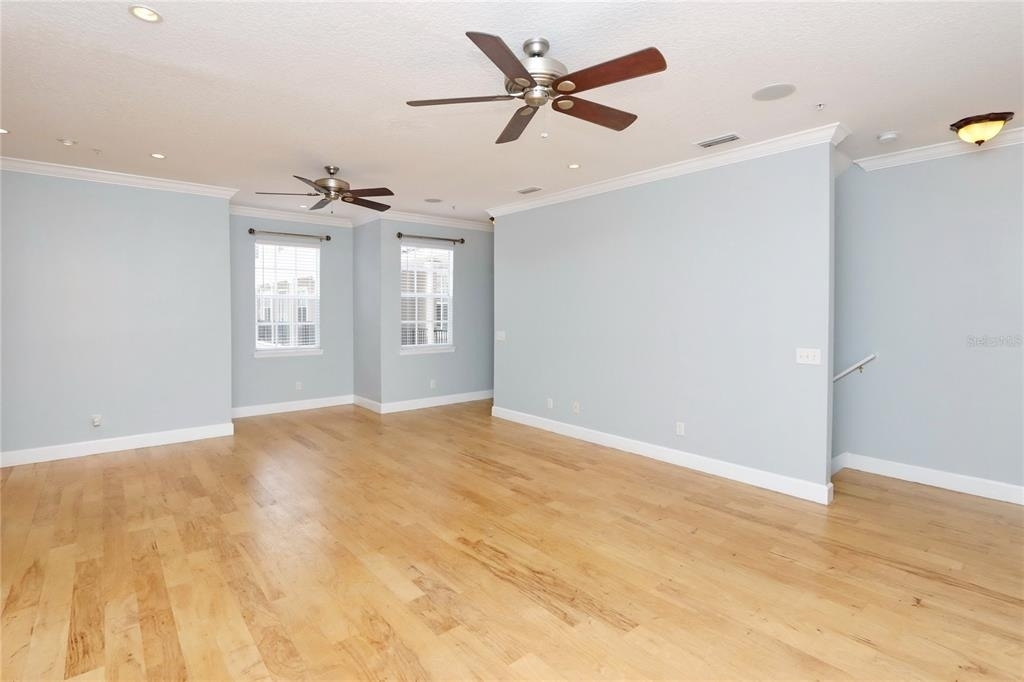 2611 Espana Court - Photo 4