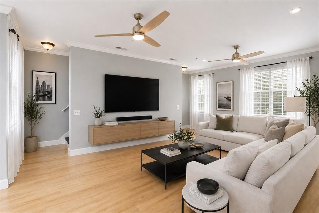 2611 Espana Court - Photo 1