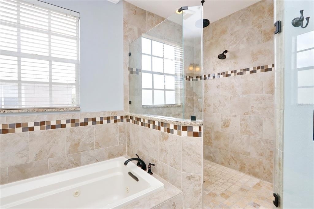 2611 Espana Court - Photo 12
