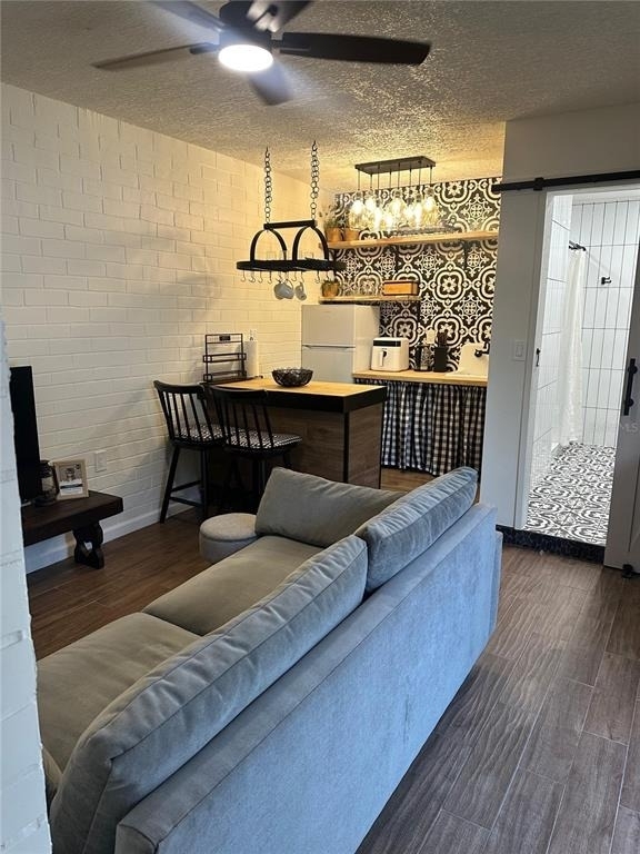 905 Patricia Avenue - Photo 5