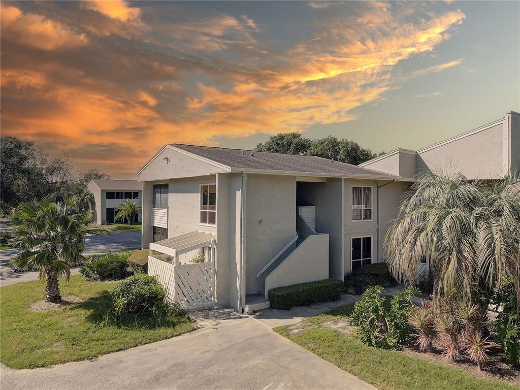 428 Windrush Bay Drive - Photo 0