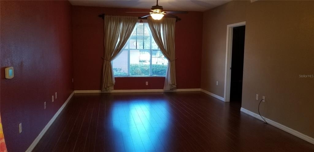 5542 Metrowest Boulevard - Photo 2
