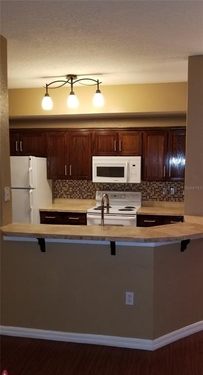 5542 Metrowest Boulevard - Photo 5