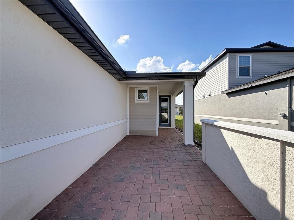 520 Kennedy Drive - Photo 6