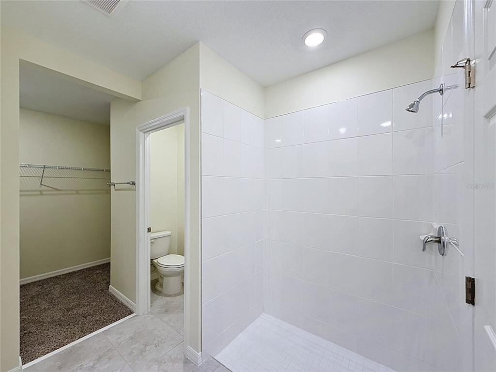 520 Kennedy Drive - Photo 11