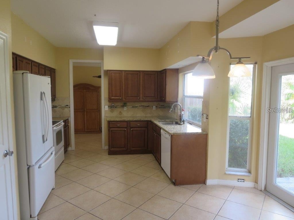 3537 Moss Pointe Place - Photo 9