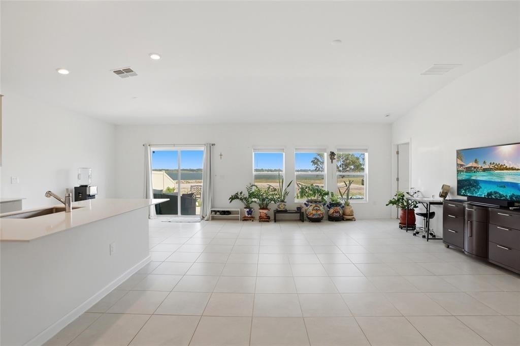 740 Trotters Drive - Photo 5