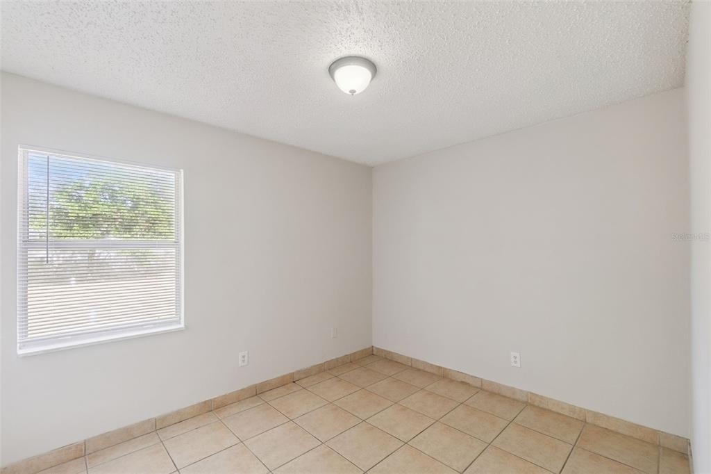2853 Sanford Avenue - Photo 4